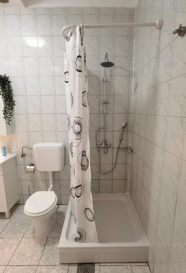 Novigrad Istria Ivan B&B, 5 Star Superior Room, Near The See And Park מראה חיצוני תמונה